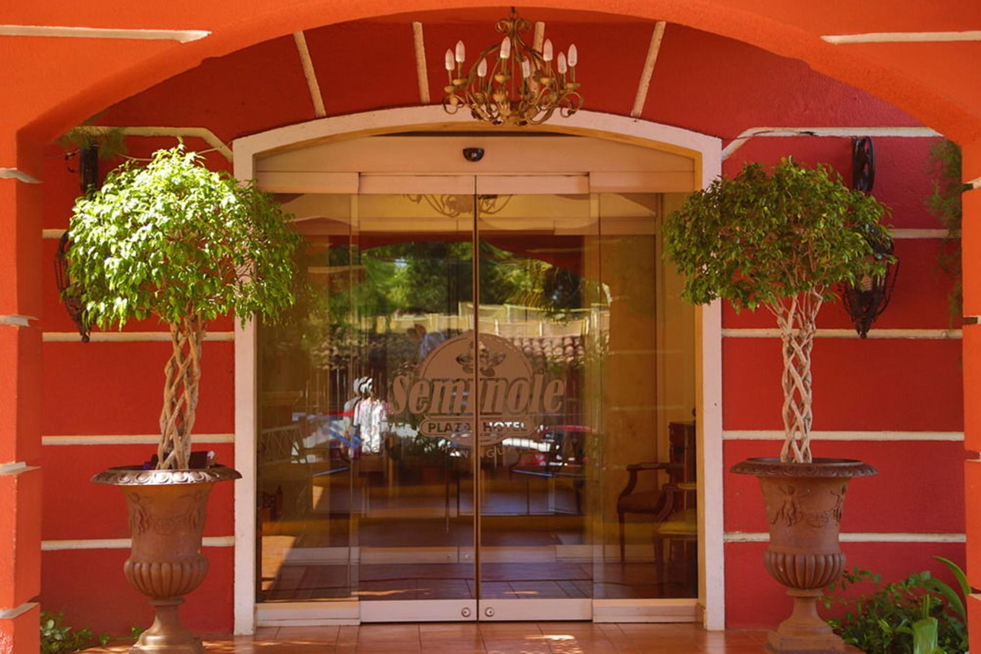 מנאגווה Seminole Plaza Hotel מראה חיצוני תמונה